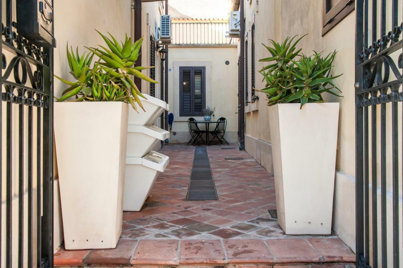 דירות נוטו La Lanterna Casa Vacanze מראה חיצוני תמונה